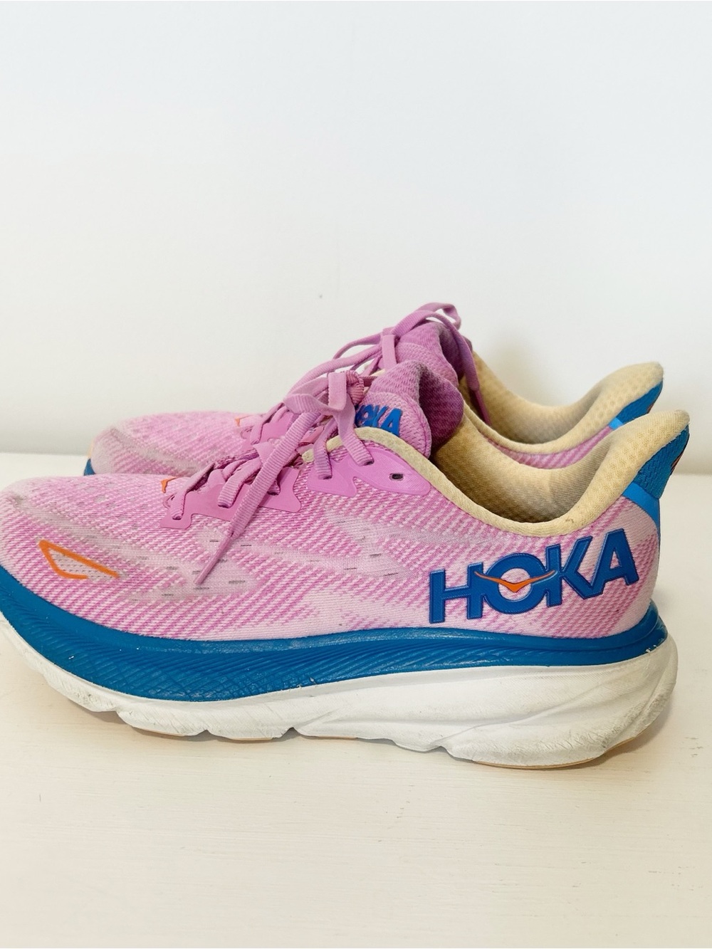 Hoka Clifton 9 Women's Running Shoes Pink and Navy Blue - Picture 6 of 11